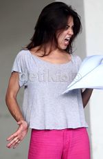 Aih...Cantiknya Camille Guaty