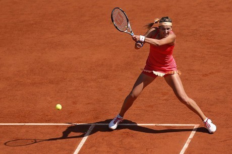 Tampil Lebih Oke, Azarenka Melenggang ke Babak Ketiga