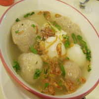 Jajan Bakso dan Mie di Kari Umbi