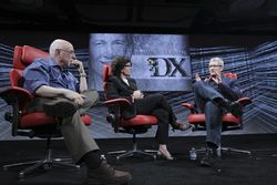 Tim Cook Akan Buat Siri Semakin Cerdas