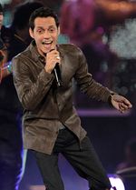 J-Lo Duet Dengan Marc Anthony