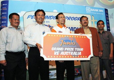 Nasabah BRI Terima Grand Prize