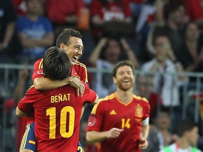 Pemanasan di Swiss, Spanyol Atasi Korsel