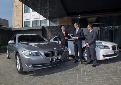 Limosin BMW untuk Keraton