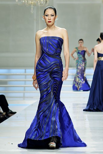 Didi Budiardjo Couture 2012 Claire de Lune at Grand Ballroom Hotel Mulia. Senayan. Jakarta. [Foto: Mohammad Abduh/Wolipop]