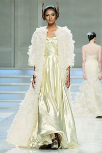 Didi Budiardjo Couture 2012 Claire de Lune at Grand Ballroom Hotel Mulia. Senayan. Jakarta. [Foto: Mohammad Abduh/Wolipop]