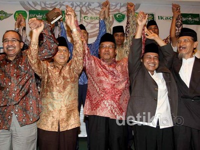Di Gedung PBNU, 13 Ormas Islam Bersatu
