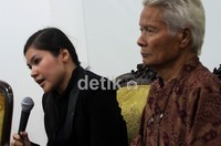 Politisi wanita yang sebelumnya berprofesi sebagai penyanyi dengan nama panggung Tere ini, beralasan ingin lebih mencurahkan waktu buat mengurus ayahnya yang sedang sakit. Ramses/detikcom.