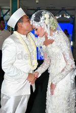 Catherine Wilson & Arofat Resmi Menikah