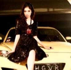 Hangover Butik, Usung Gaya Pakaian Pop Art