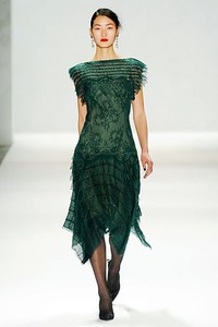 Tadashi Shoji, Fall/Winter 2012. New York Fashion Week 2012. [dok. Tadashi Shoji]