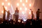Baju Batik Jadi Kostum Penutup Konser NKOTBSB
