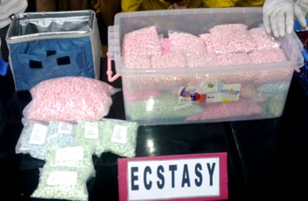 WN Uganda Ditangkap di Bali, Telan Kapsul 1 Kg Sabu 