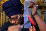 Mengintip Pembuatan Gamelan