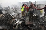 Pesawat Dana Air Terbakar, 153 Orang Terpanggang