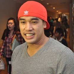 Takut Kualat, Ardie Bakrie Ogah Ganti Popok Anak