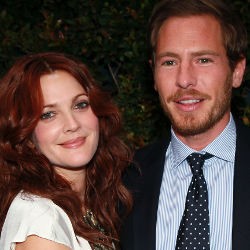Hamil Besar, Drew Barrymore Akhirnya Resmi Menikah dengan Will Kopelman