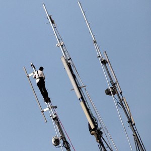 Kisruh Kanal 3G Hambat LTE