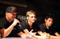 Selain bisa menyaksikan para pembalap Drag Bike nasional beraksi, juga dapat melihat atraksi spektakuler Extreme Freesytle dari USA. Mereka adalah Eric Pettit, Jesse Toler, dan Aaron Twite.