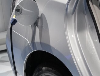 FTUI Ragukan Mobil Listrik