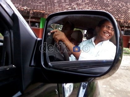 Dahlan Iskan Tak Sabar Nyoba Mobnas Listrik Sekelas Ferrari