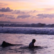 Indahnya Mengantar Mentari Pulang di Kuta, Bali