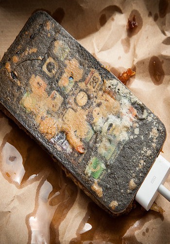 Kriuk Kriuk...Gurihnya iPad dan iPhone Goreng Ini!