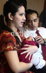 Ini Dia Anak Pertama Ardie Bakrie & Nia Ramadhani