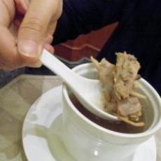 Sup Ayam Herbal, Makanan Hangat yang Pas Saat Flu