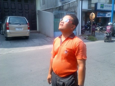 Awan Sempat Halangi Warga Solo Saksikan Transit Venus