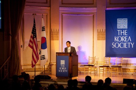 Sebarkan Demam KPop, Lee Soo Man Raih Penghargaan di Amerika