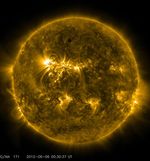Wow! Venus Mampir di Matahari