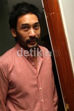 Bintang Film Laura dan Marsha Gelar Syukuran