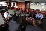 Menpora-PBSI Bahas Nasib Bulutangkis Indonesia