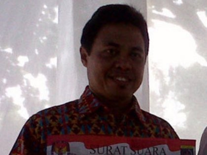 Sehari Tanpa Mobil di Depok, Nur Mahmudi Siap Ngantor Naik Motor