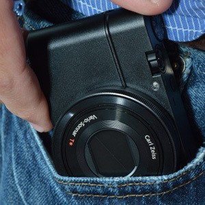 Cyber-shot DSC-RX100, Kamera Saku dengan Sensor Besar