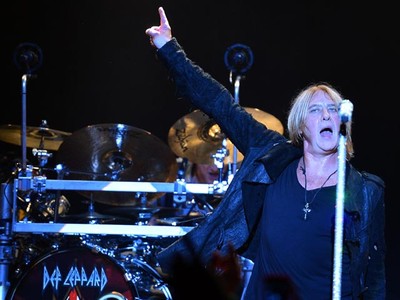 Def Leppard Konser Eksklusif di YouTube