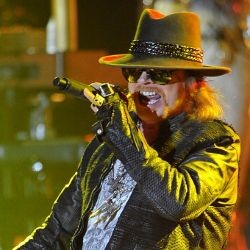 Habis Konser, Kalung Rp 1,9 M Axl Roses Digondol Maling