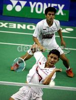 Hendra dan Dasuki Melaju ke Semifinal