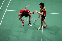 Luapan kegembiraan pasangan unggulan ganda putra Rian Sukmawan (melompat) dan Rendra Wijaya (kanan), usai mengalahkan lawannya Didit Juang Indrianto dan Praveen Jordan tiga set dengan skor (20-22, 21-17,21-19). Rian Sukmawan dan Rendra Wijaya melaju ke final.