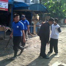 Peringati Hari Lingkungan Hidup, Pasar Kosambi Bebersih