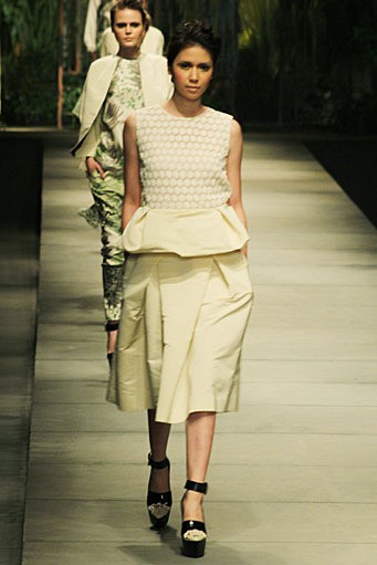 Biyan Wanaatmadja FOLIAGE at Grand Ballroom Hotel Mulia. Jakarta. [Foto: Mohammad Abduh/Wolipop]