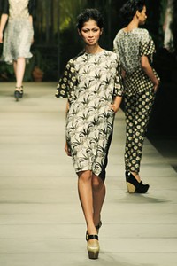 Biyan Wanaatmadja FOLIAGE at Grand Ballroom Hotel Mulia. Jakarta. [Foto: Mohammad Abduh/Wolipop]