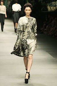 Biyan Wanaatmadja FOLIAGE at Grand Ballroom Hotel Mulia. Jakarta. [Foto: Mohammad Abduh/Wolipop]