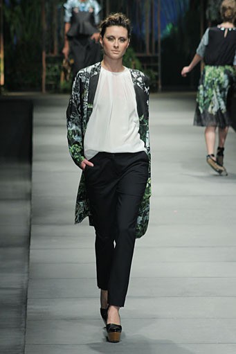 Biyan Wanaatmadja FOLIAGE at Grand Ballroom Hotel Mulia. Jakarta. [Foto: Mohammad Abduh/Wolipop]