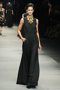 Biyan Wanaatmadja FOLIAGE at Grand Ballroom Hotel Mulia. Jakarta. [Foto: Mohammad Abduh/Wolipop]