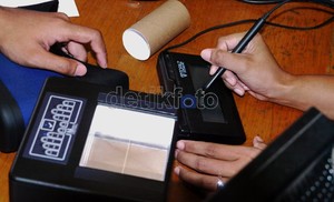 Seperangkat Alat e-KTP di Polman Raib Digondol Pencuri