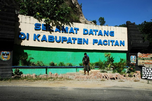 Terpikat Hatiku di 'Pintu Gerbang' Ponorogo