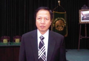 Dr Budi Iman Santoso si Dokter by Request