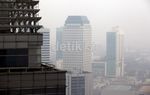 Jakarta Berkabut Putih